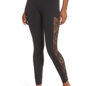 Beyond Yoga Black Lace-Panel Leggings